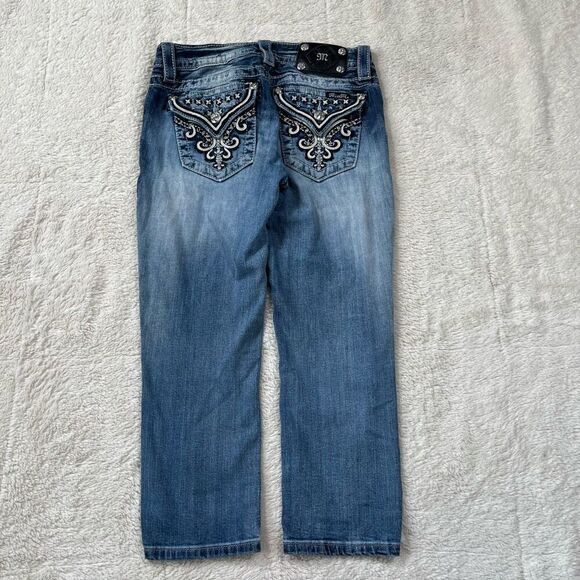 Vintage Y2K Miss Me Women’s Embellished Bling Signature Cropped Capri Jeans - Picture 1 of 12
